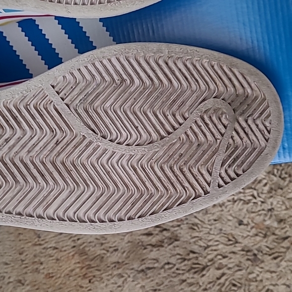 Adidas Superstar 11 mens fu9519 like new. - Picture 5 of 10